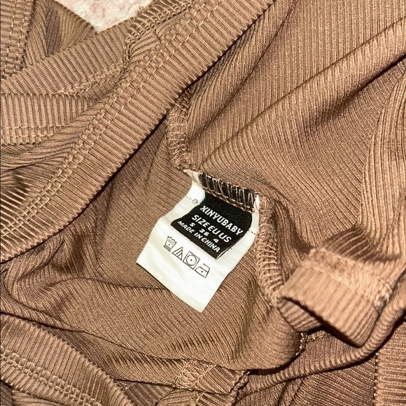 Brown Ribbed Tank Top - Picture 2 of 3